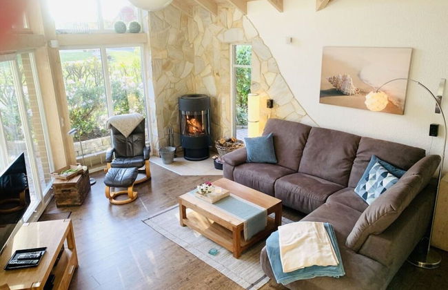 Ambiance Modern Retreat - Photo 4