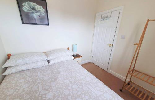 Friars Walk houses with 2 bedrooms, 2 bathrooms, fast Wi-Fi and private parking - Photo 14