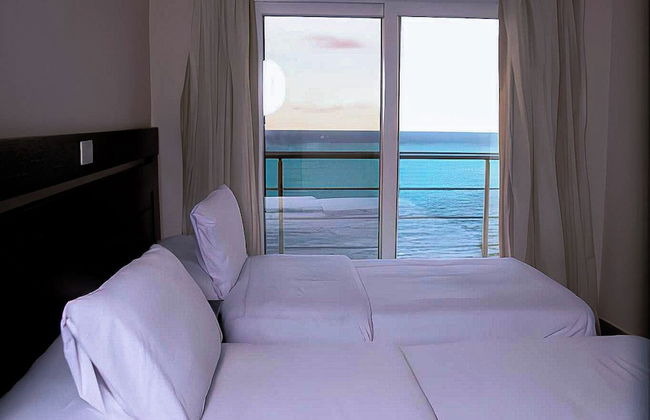 Luxury Apartment 3BR & Full Sea View - Photo 5
