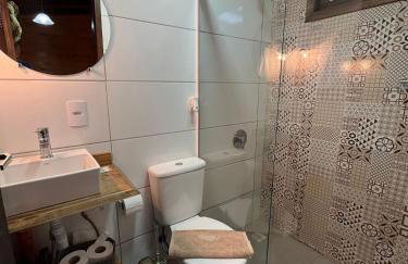 Chalés incríveis com banheira de hidromassagem e vista encantadora - Photo 66