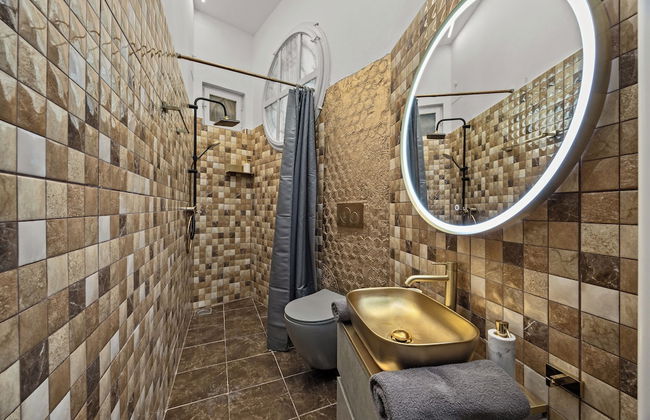 Villa Muenz Luxurious Residence - Photo 36