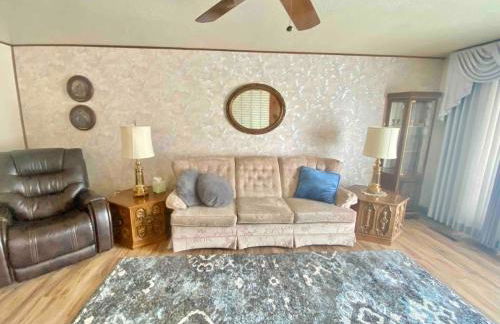 Roomy Midtown Home-Large and Central to Everything - Foto 14