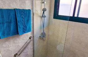 Two-bedroom apartment with two large terraces - Foto 11