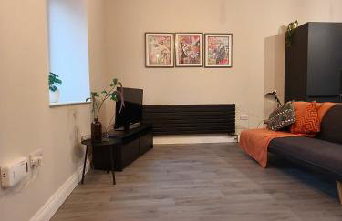 Stylish 2-Bed Home Near A11 - Foto 10