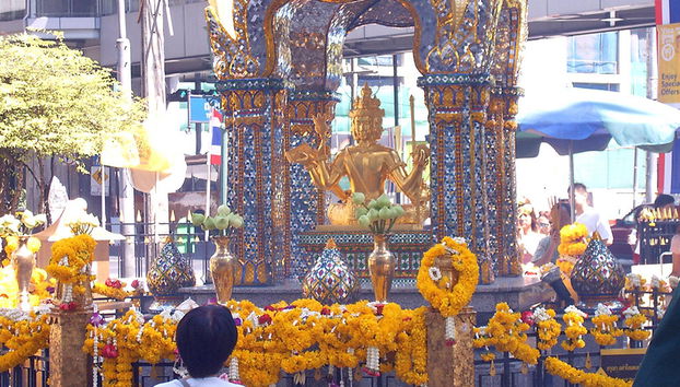 Abendlicher Besuch auf dem Patpong- und Blumenmarkt - Foto 2