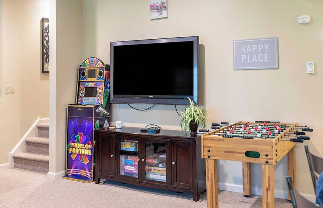 Highland Hideaway by Avantstay Group Poconos Retreat w/ Patio + Game Room - Foto 14