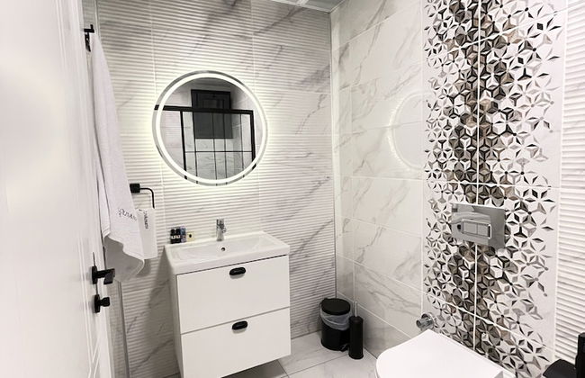 OlivAparts - Photo 54