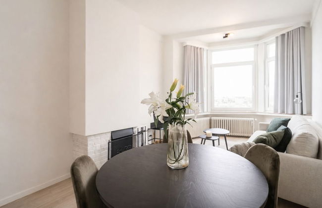 National Large City Apartments - Photo 15