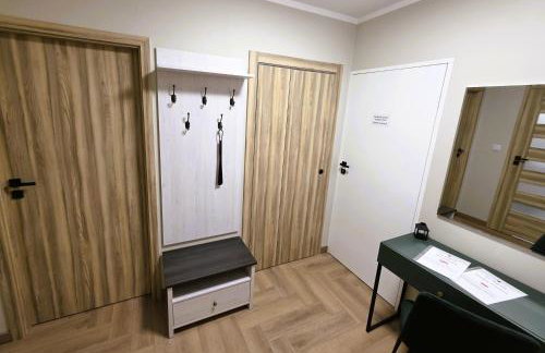 81 degrees - Hot Lodging - Gorąca Kwatera w centrum Gliwic z prywatną sauną - Foto 27