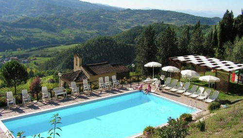 Serene Farmhouse in Dicomano With Swimming Pool - Foto 2