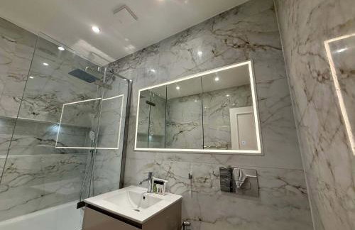 Refined Cottage Living Near Ascot & Windsor - Foto 22