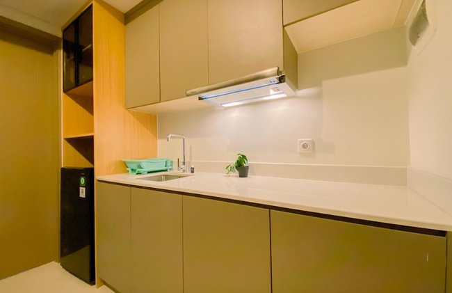 Good Place And Modern 1Br Gold Coast Apartment - Foto 5