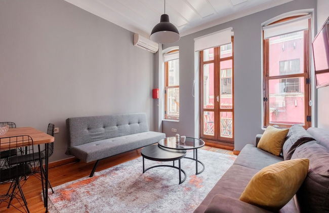 Chic Flat With Balcony 5 min to Taksim Sq - Foto 10