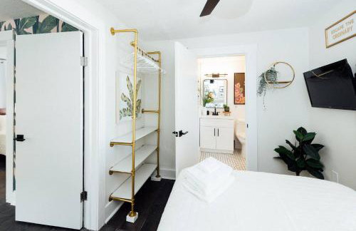 Hemingway KeyWest Vibes-mid term 2BR/1ba | St Pete - Foto 43