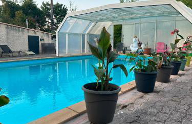 Grande maison de vacances jusqu'à 15 personnes, à quelques pas d'Aix-en-Provence - Foto 1