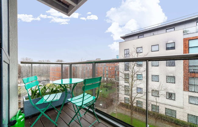 Riverside Retreat Modern Flat in Brentford - Foto 19