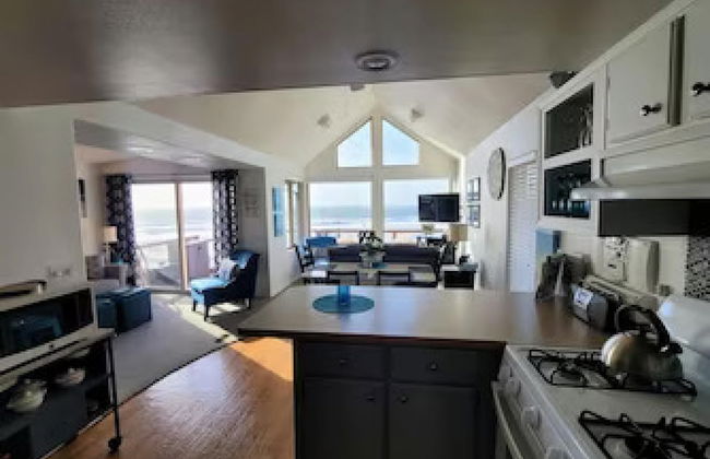 Oceanfront Cabin 6 w Jacuzzi Awe-inspiring View - Foto 2