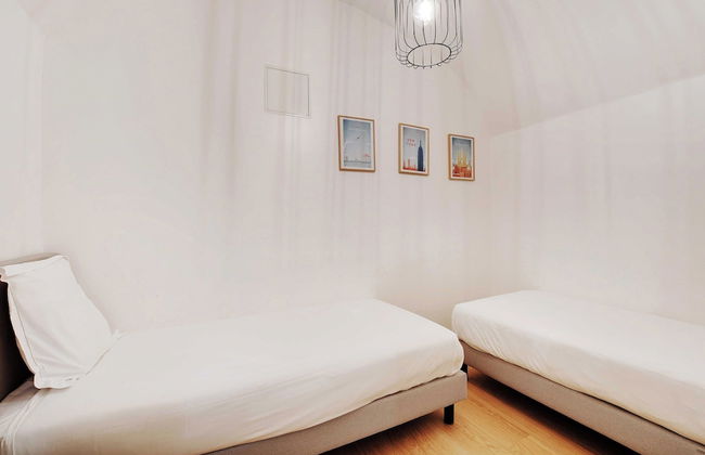 Elegant Apartment - 2bd/6p - Hotel de Ville - Photo 3