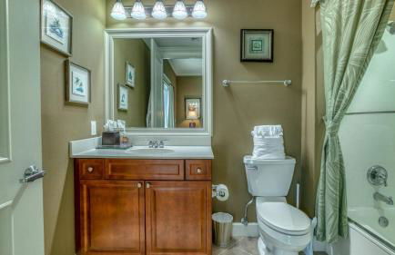 Harbor Landing 701B - 3BR Luxury condo with Gulf and Destin Harbor Views - Foto 16