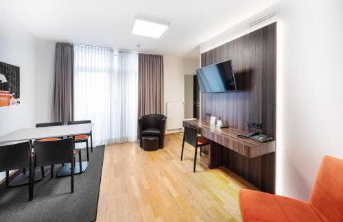 sevenDays Hotel BoardingHouse - Photo 32