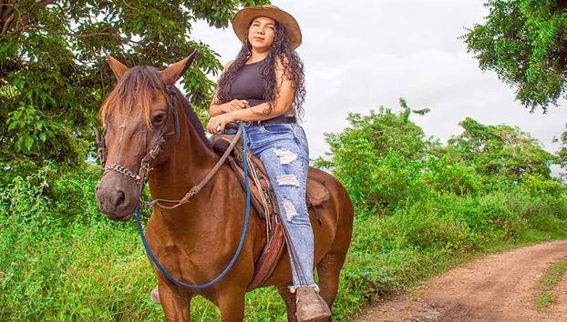 Excursión a una finca de caballos de Manzanillo del Mar - Foto 3, Disfrutando del paseo a caballo