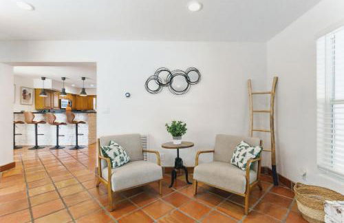 3BR HEATED POOL CLOSE TO BEACH - Foto 11