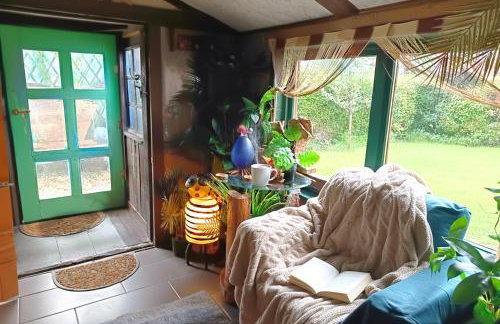 The Old Barn Luksusowa Stodoła z Całorocznym Jacuzzi Kominkiem i Widokiem na Wzgórza i Las dla 8-10 osób na Dolnym Śląsku min 2 noce - Foto 8