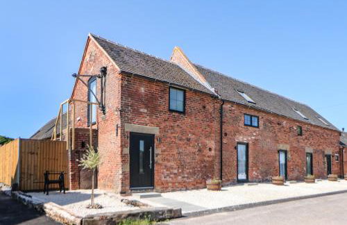 Langley Barn - Photo 2