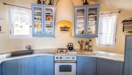 Old Windmill in Triandaros village - Foto 4