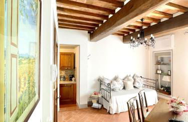 Balcone Fiorito, nel cuore del centro storico di Cortona - Foto 23