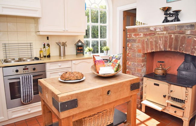 Cambrian House - Photo 1