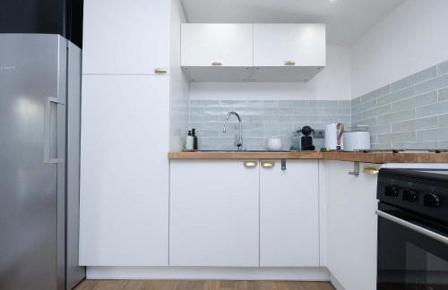 La villa Mama 65 m2, avec piscine partagée de Juin à Septembre - Foto 13