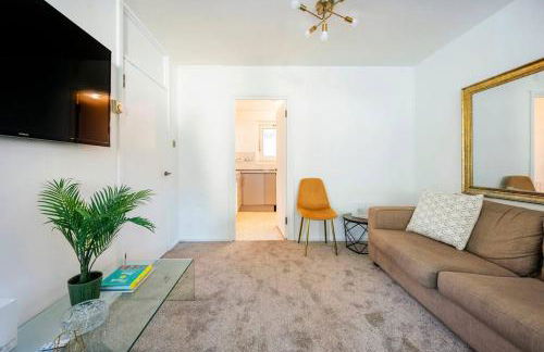 Beautiful 3bed house 7 min to Hyde Park - Photo 18
