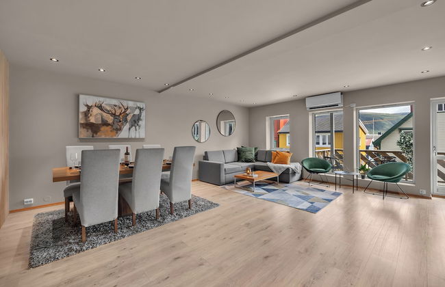 Arctic Homes - Premium Plaza - Photo 15