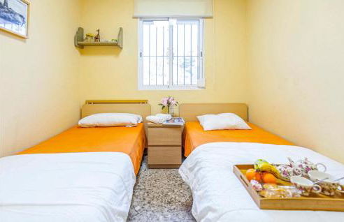 Lovely Home In Tomares With Kitchen - Foto 23