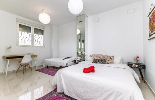 Casa Familiar 9 Pax, Smart TV, Centro, Playa, Café, AC - Foto 28