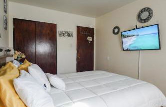 Chekells Cozy stay close to everything Free WIFI - Foto 11