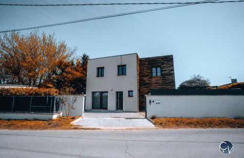 Villa Moderne avec Jacuzzi proche d'Avignon - Photo 2