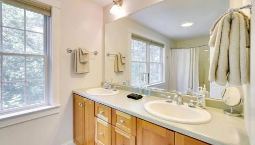 Beautiful Stay in Downtown Freeport - Foto 5