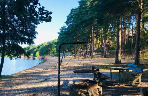 Domek wypoczynkowy w lesie nad jeziorem - Foto 31