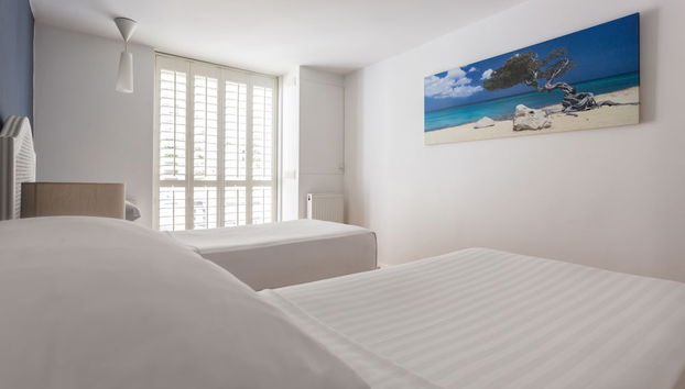 Ossington Street by Onefinestay - Foto 3, Habitación