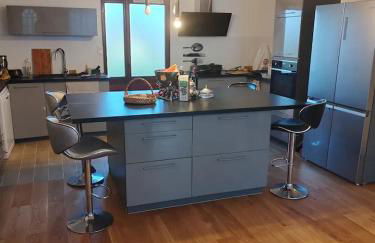 Belle maison de Campagne Confortable avec piscine, pétanque etc 17 couchages - Foto 7