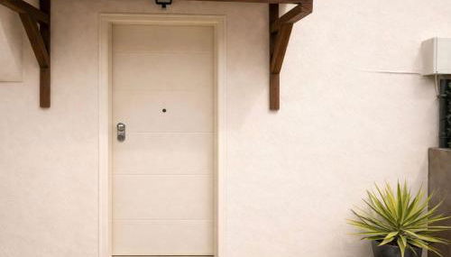 Apartamento en planta superior con entrada independiente Tresdiva - Foto 2