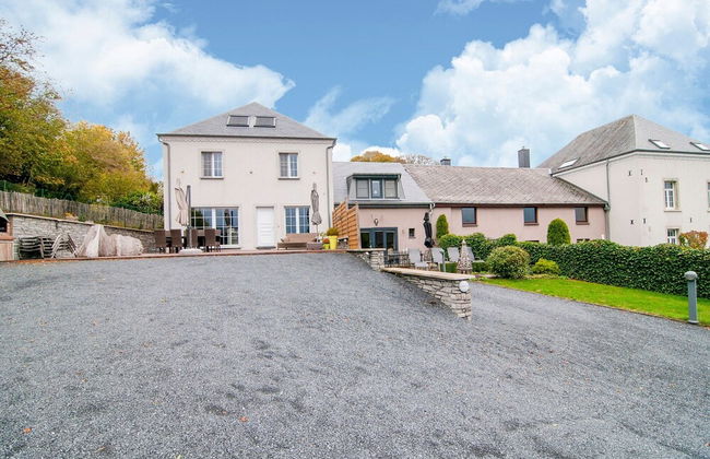 Great Holiday Home in Bastogne With Sauna - Foto 70