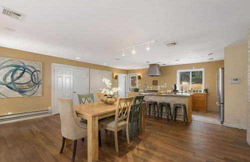 Nature Getaway Charming Villa Near Trails & Parks - Foto 56