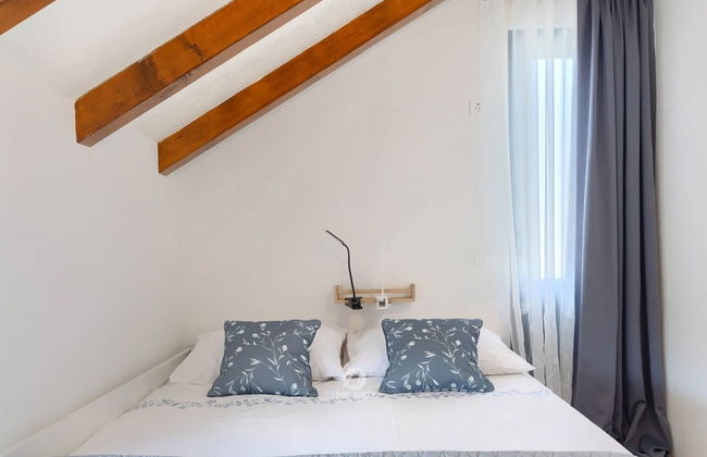 Adorable Home With Private Garden and Bubble Bath - Foto 4