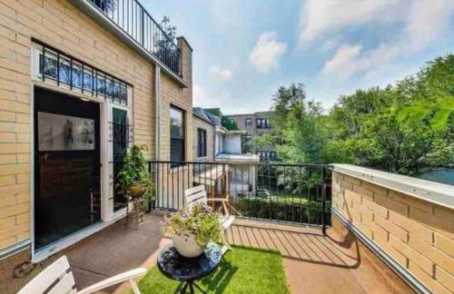 Lakefront Rooftop Parking - Foto 22