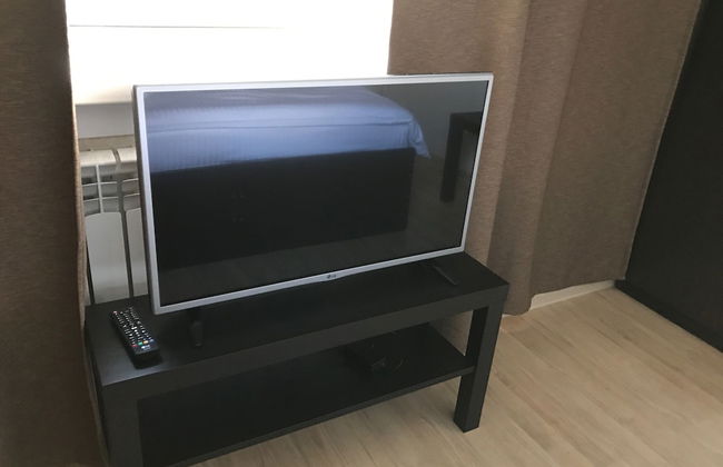 G&I Apartments - Photo 12