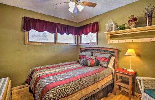 Cumberland Retreat with Lakefront Yard and Dock - Foto 15