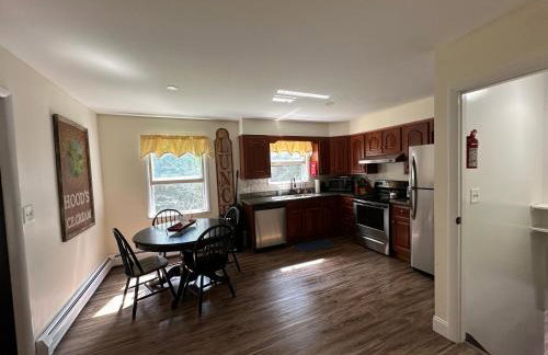 Melvin Village - 5 Bed 3 Bath Arcade Near Lake Pet Friendly fee applies - Foto 6